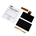 Ekran LCD 9K do Elegoo Mars 4 Ultra ze szkłem hartowanym 9H – wyświetlacz wyposażony w warstwę ochronną zwiększającą odporność powierzchni na zarysowania i drobne uszkodzenia mechaniczne podczas codziennego użytkowania drukarki 3D.